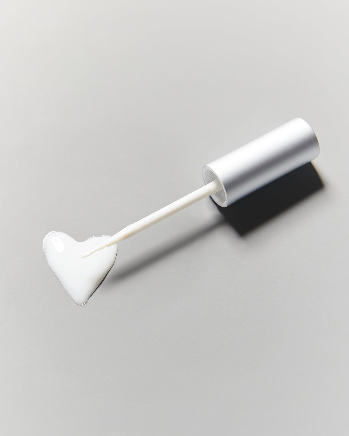 KISS - Adeziv Extended Wear Clear